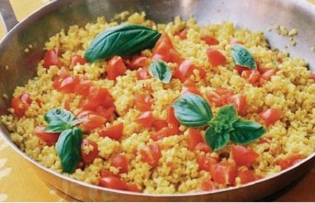 Insalata di bulgur allo zafferano con pomodorini di pachino